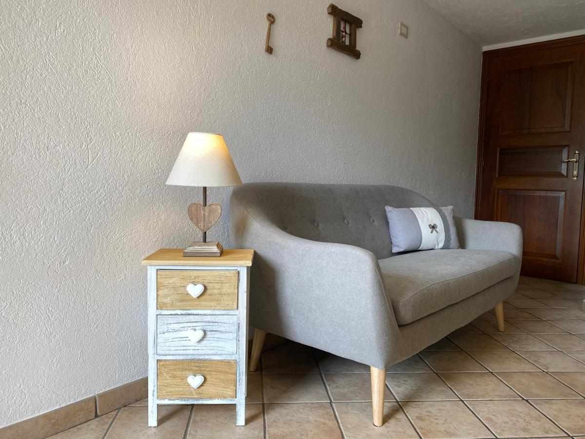 Appartamento Grenier Du Coeur Aosta Esterno foto